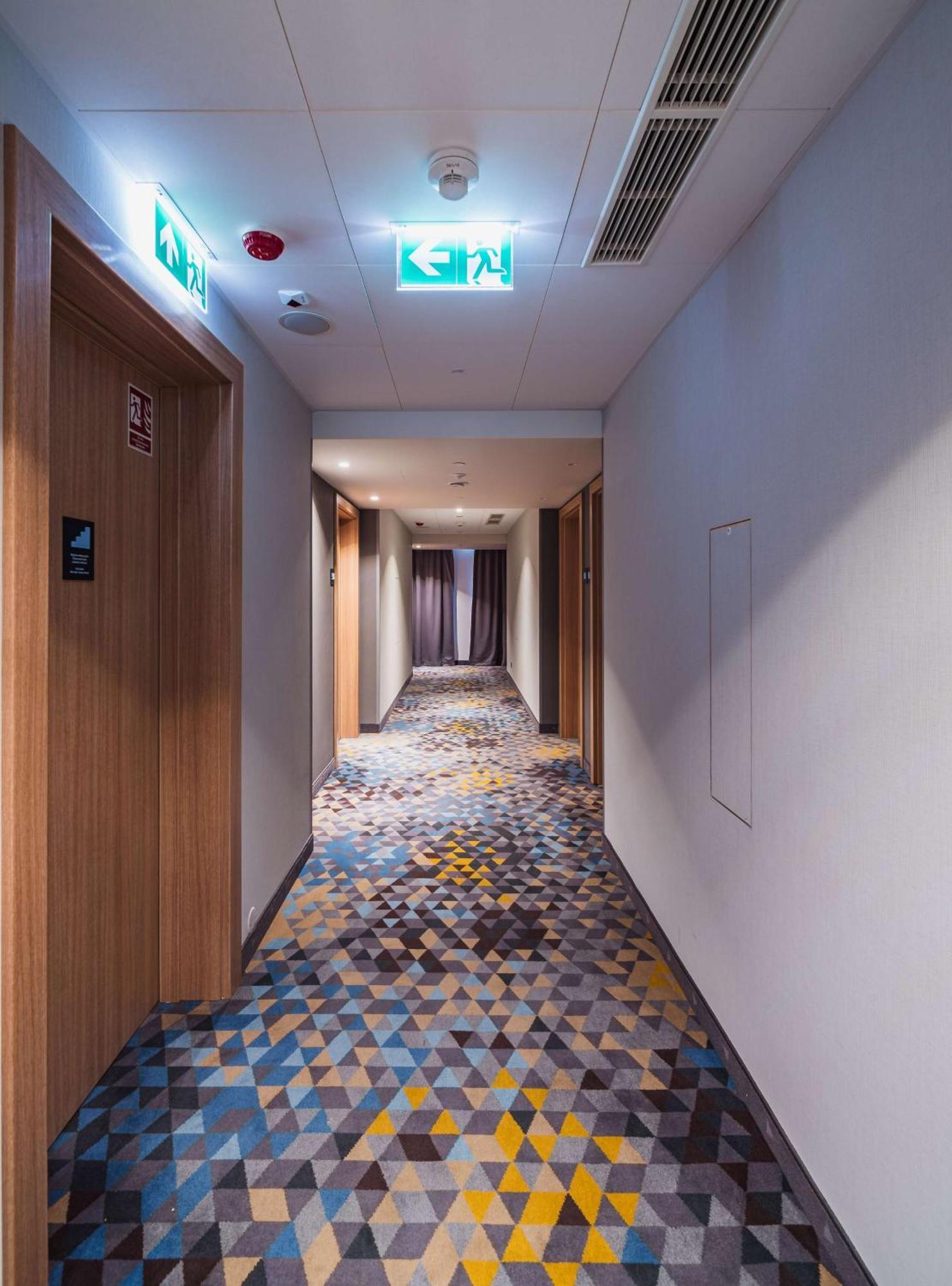 Hampton By Hilton Lodz City Center Екстериор снимка