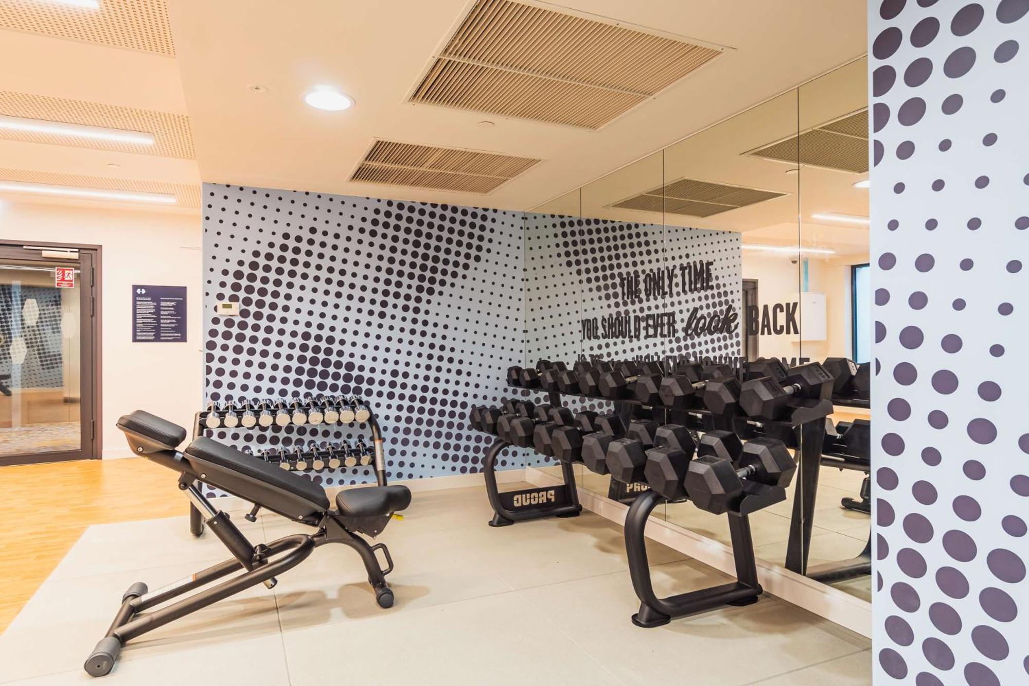 Hampton By Hilton Lodz City Center Екстериор снимка