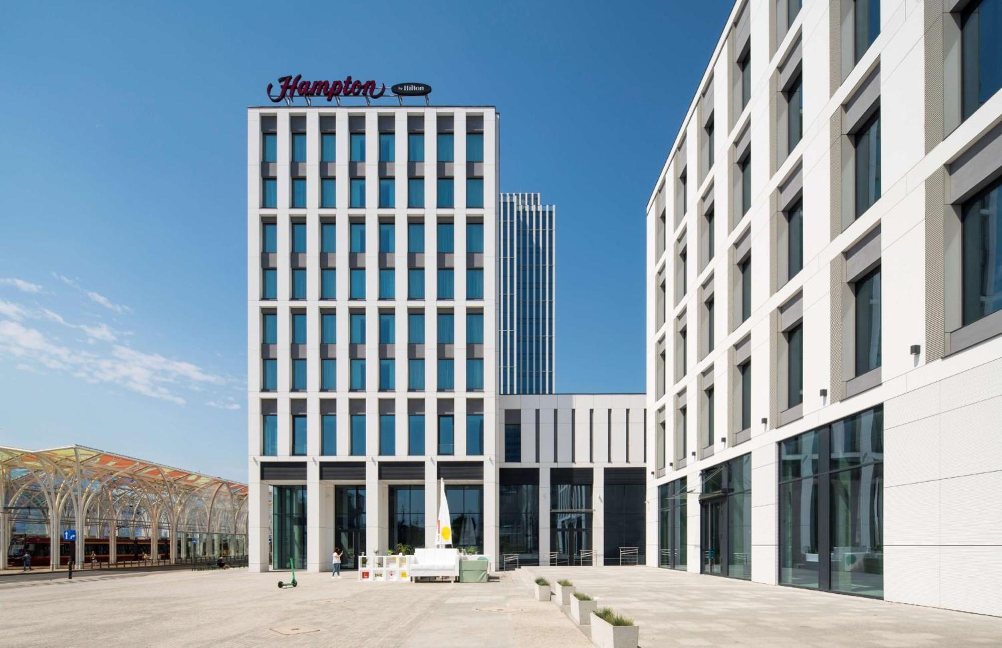 Hampton By Hilton Lodz City Center Екстериор снимка